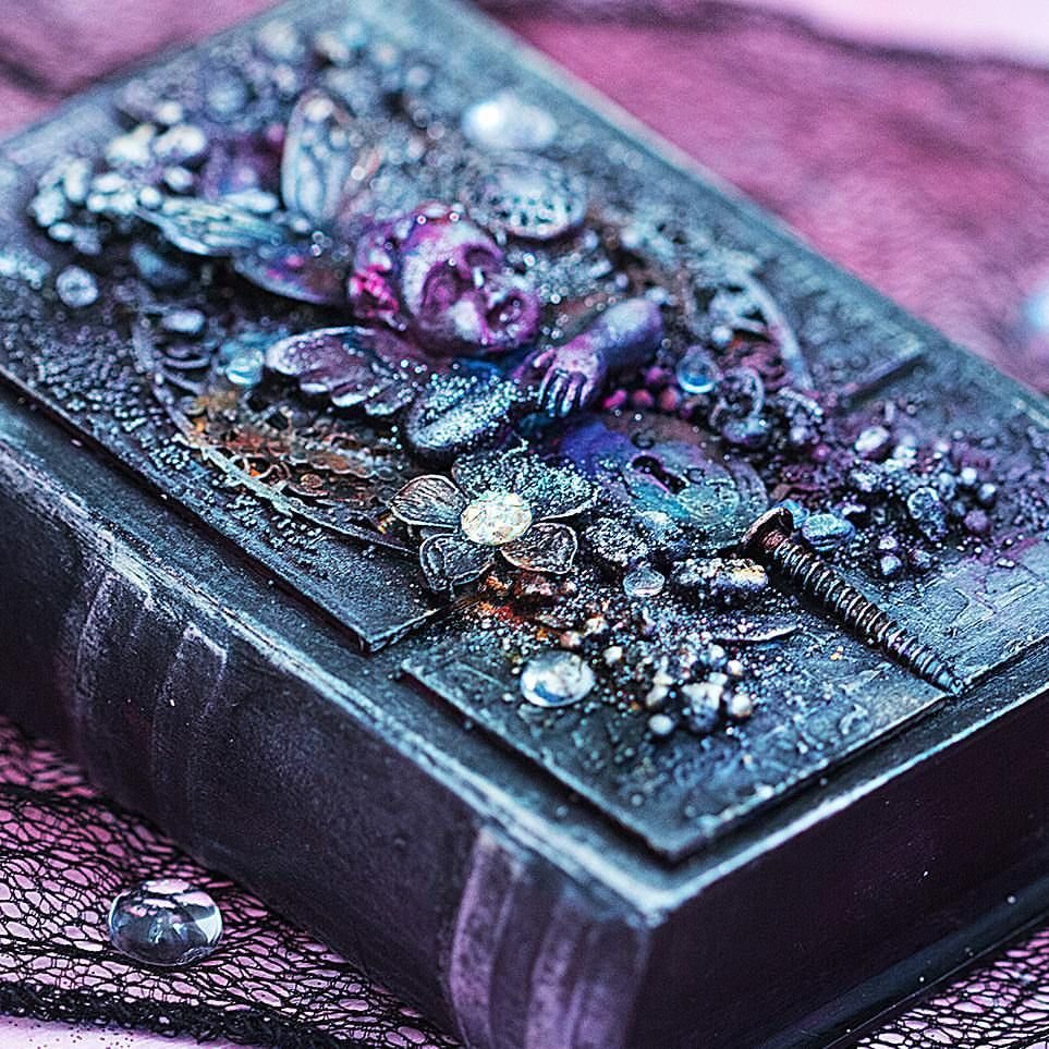 Точечная роспись шкатулки