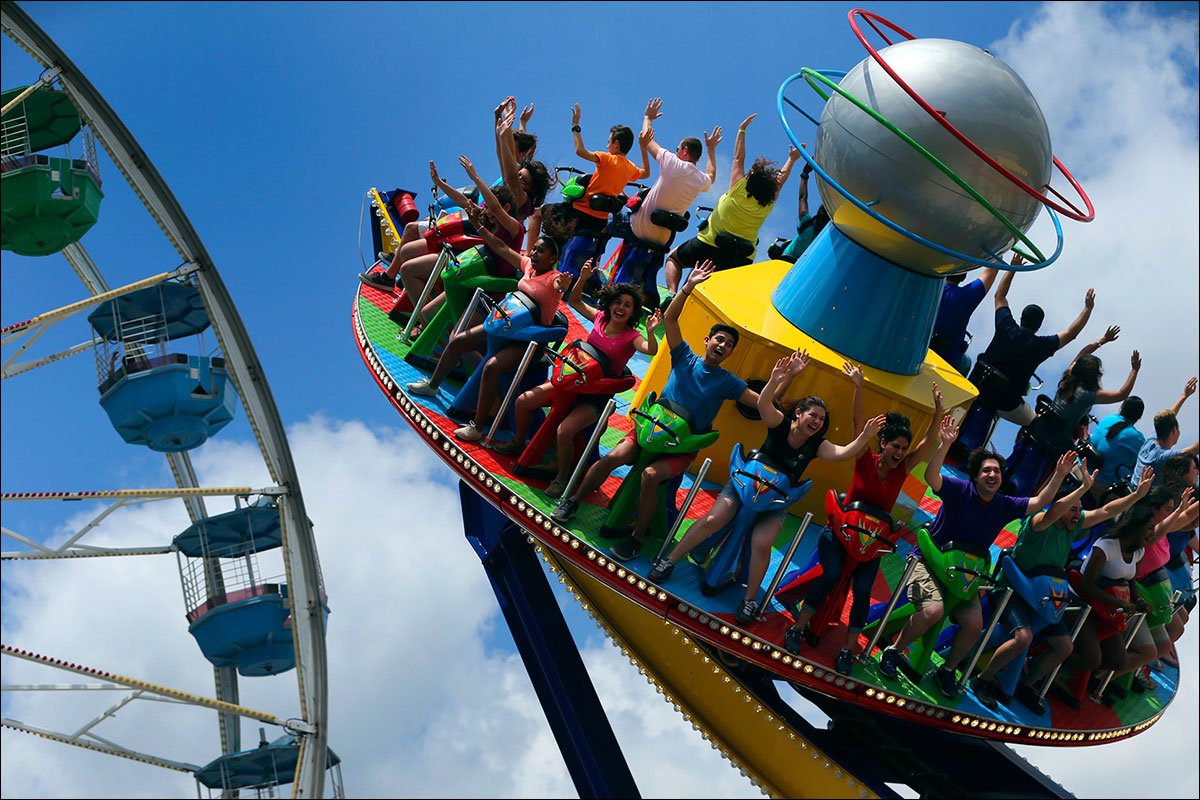 Парк аттракционов Карши