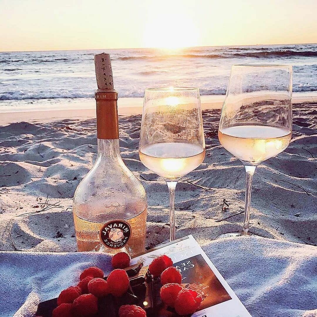 Бакалшампанского и море