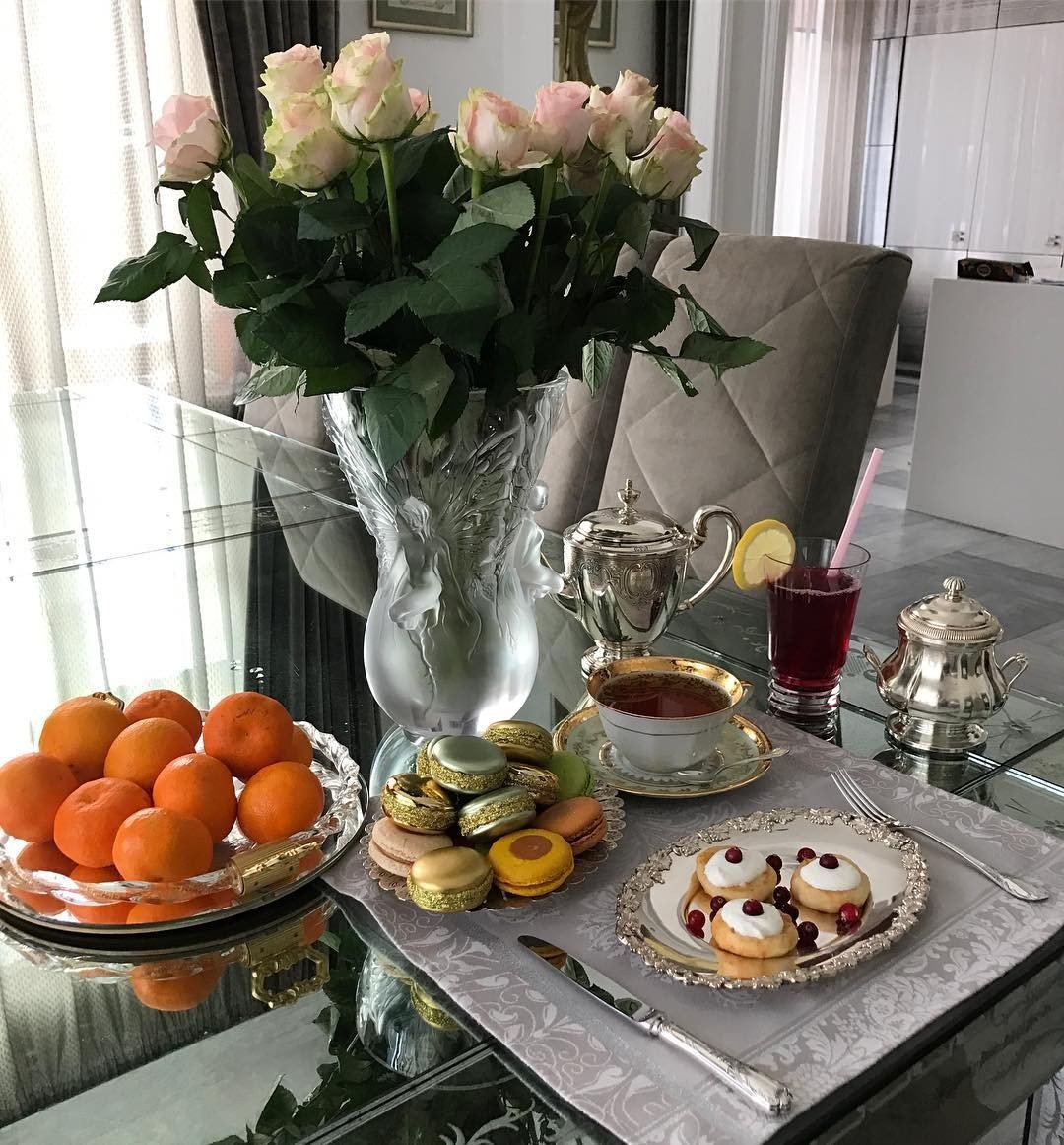 Красивая сервировка завтрака