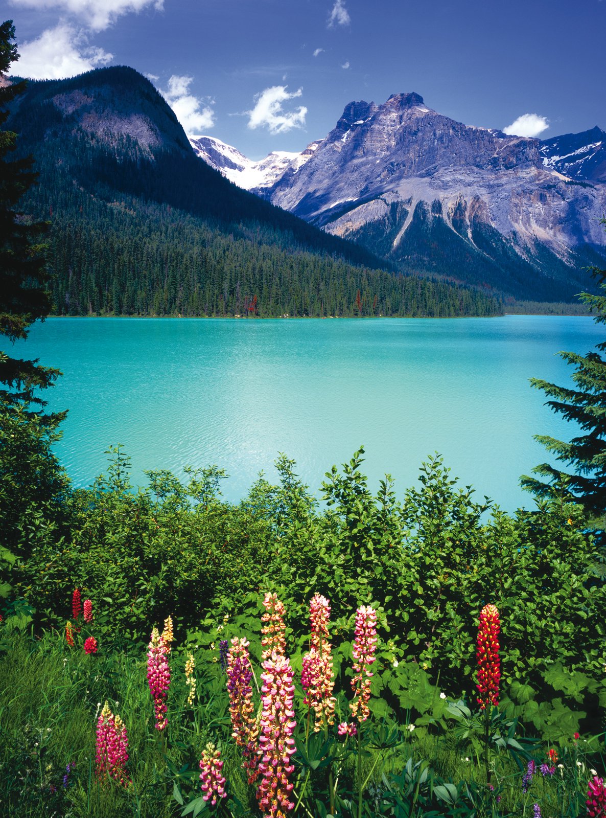 Озеро в горах