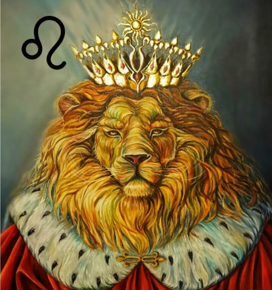 Лев с короной картинка. Лев с короной. Лев царь. Лев с короной на голове. Лев царь на троне.
