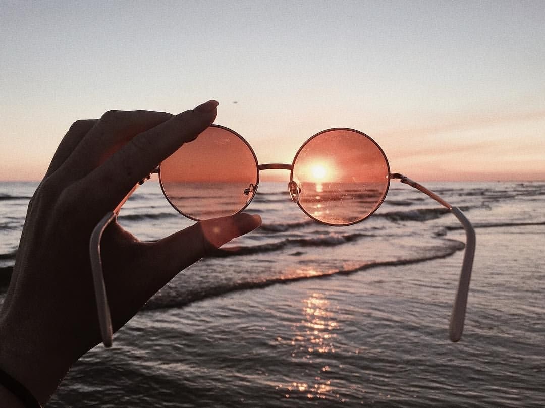 Розовые очки