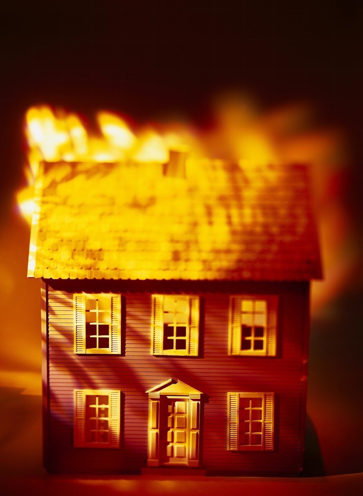 Домик огонь