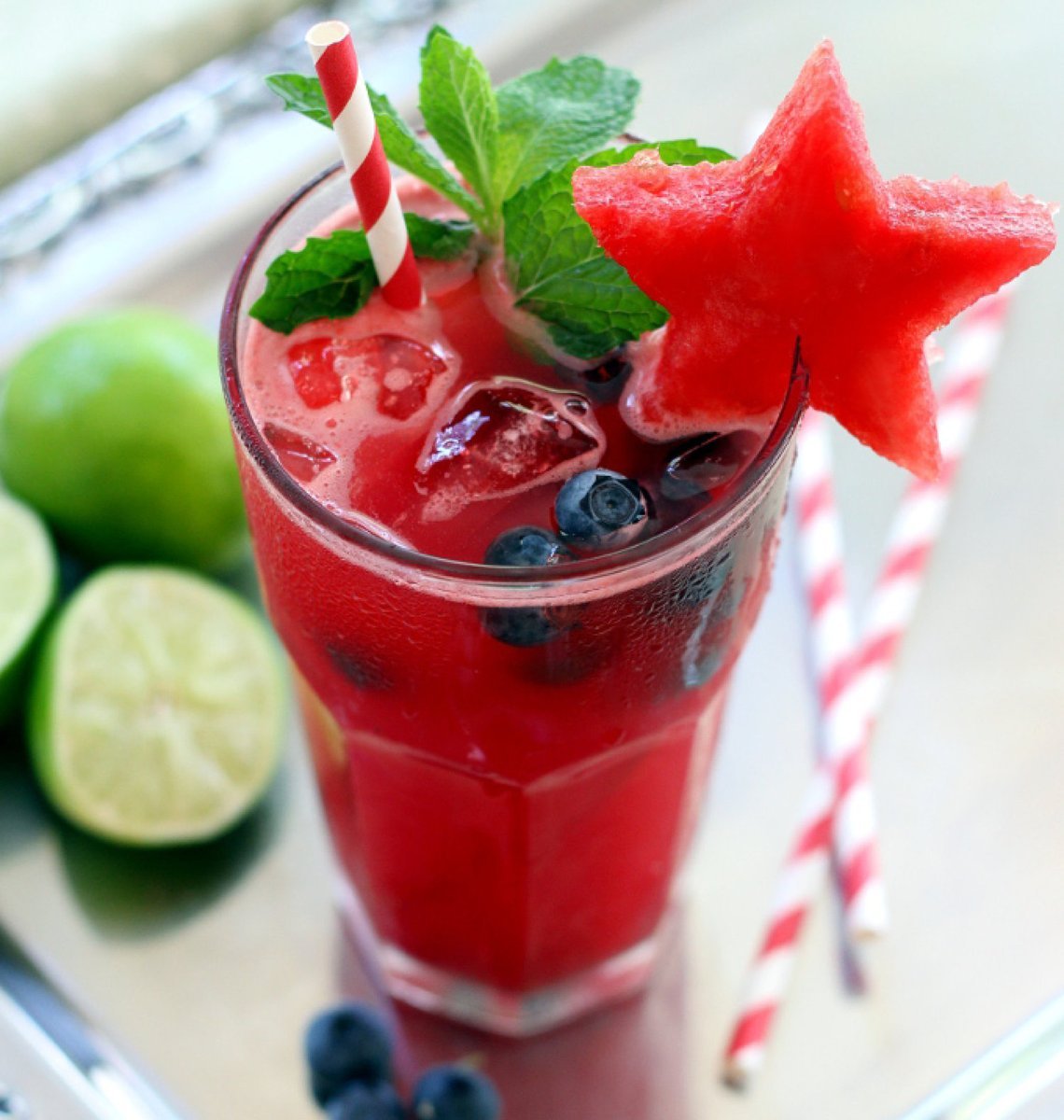 Коктейль Мохито клубничный