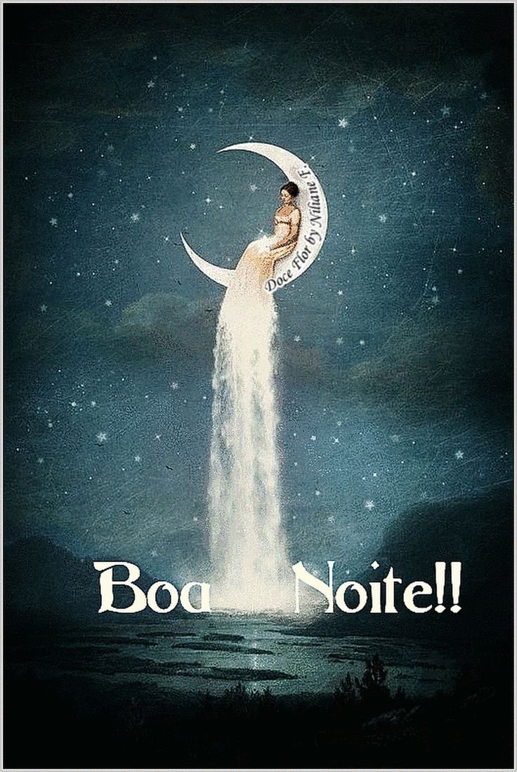 Женщина на фоне Луны