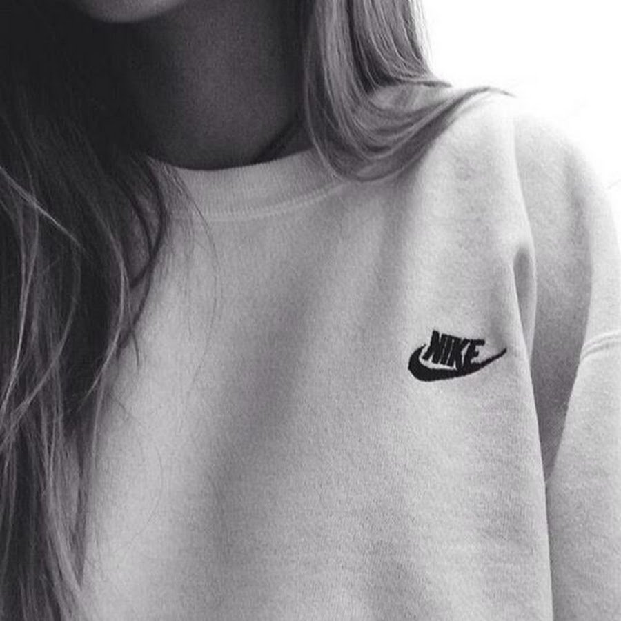 Реклама кроссовок Nike