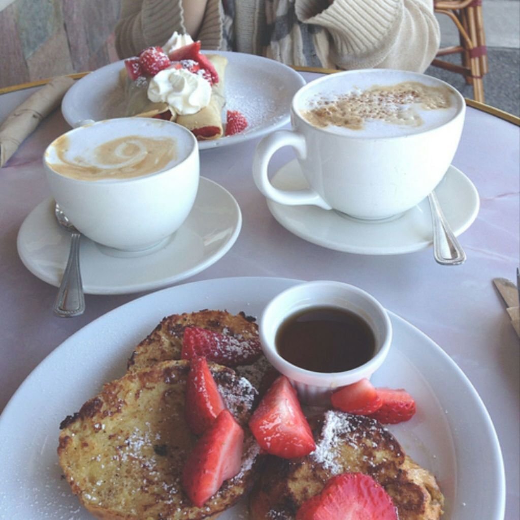 Завтрак с кофем на двоих