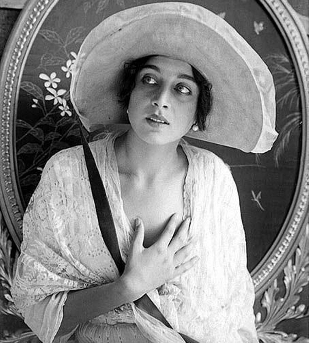 Вера холодная актриса