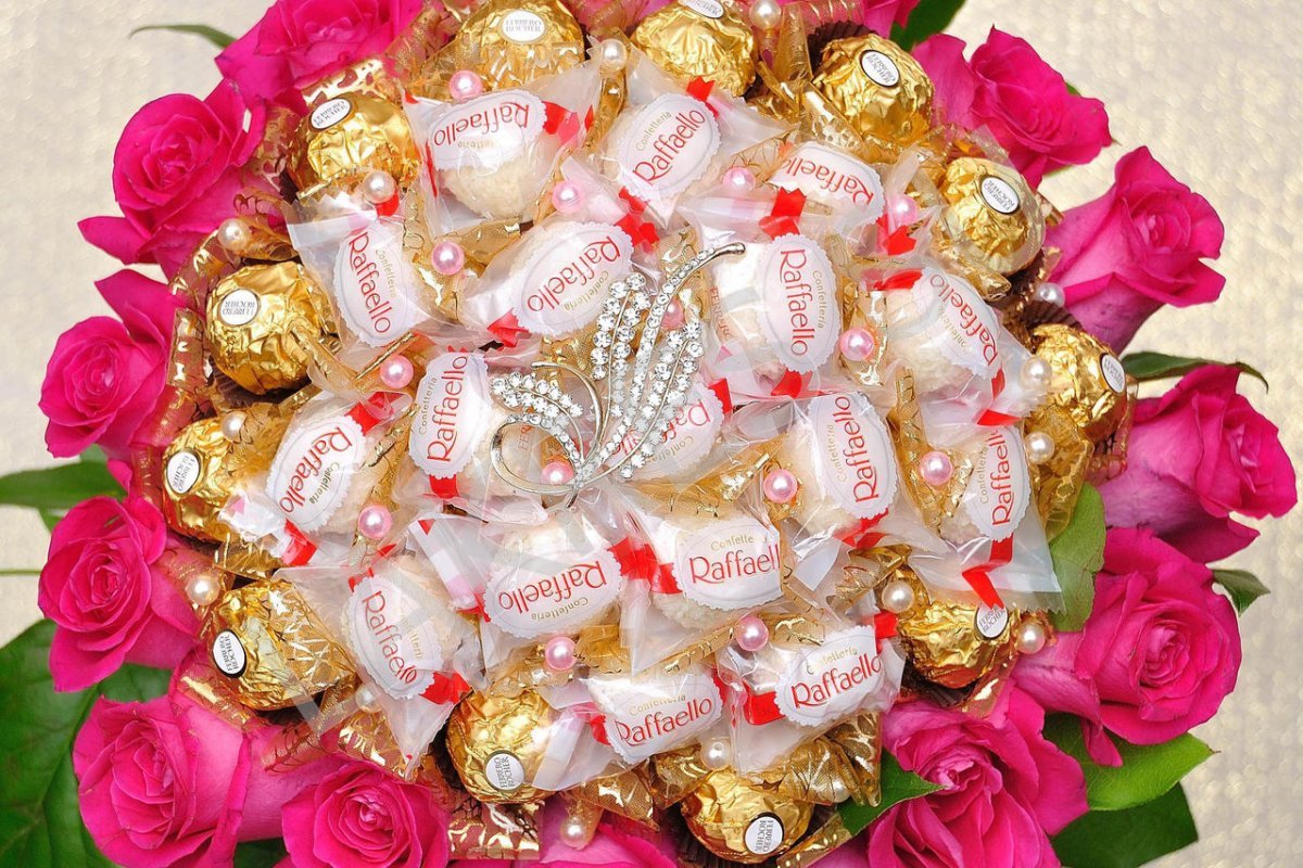 Букет с конфетами Рафаэлло