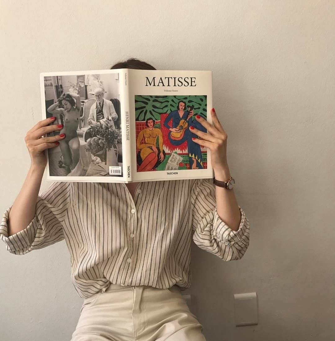 Обложка книги Эстетика