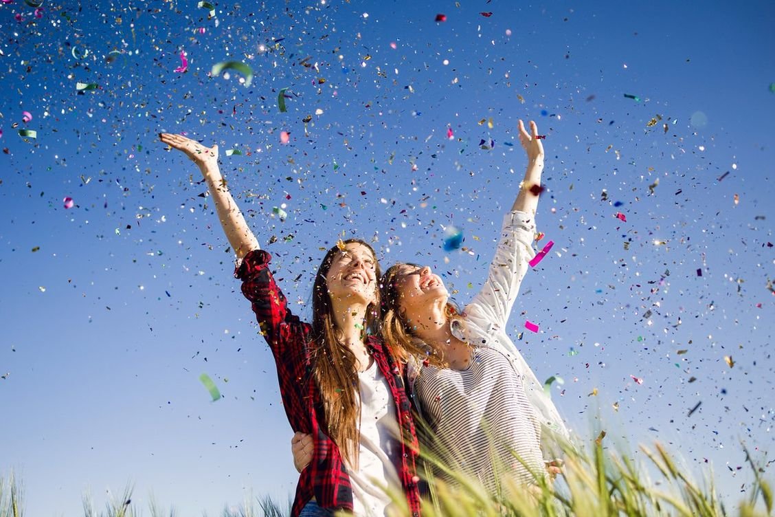 Счастливая девушка