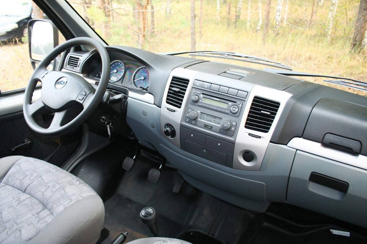 ГАЗ Газель 3302 салон