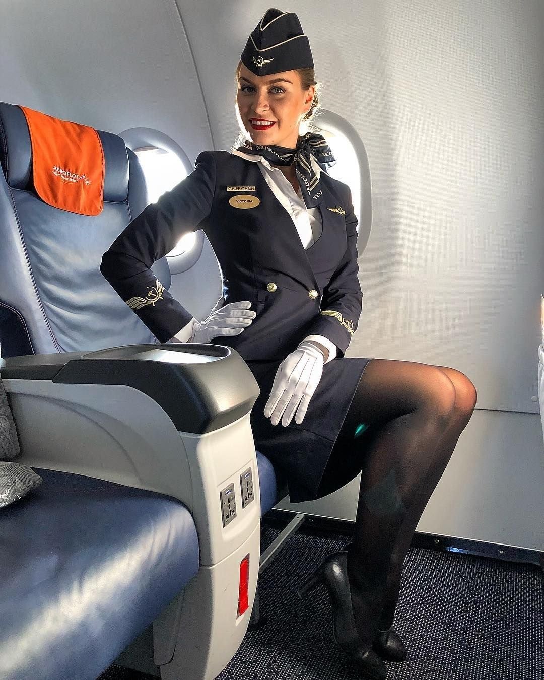 The Flight attendant сериал