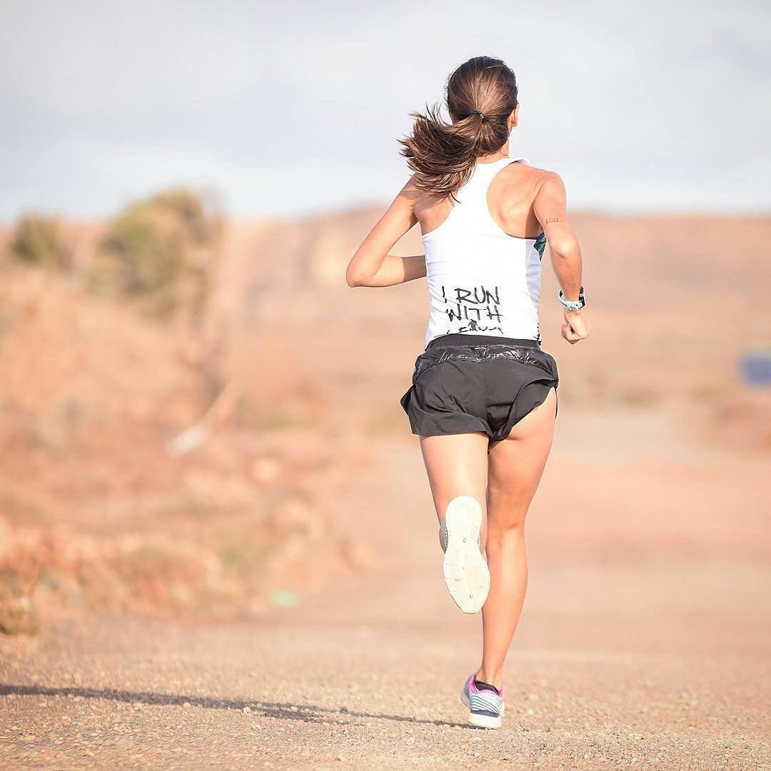 Техника скандинавской ходьбы вектор