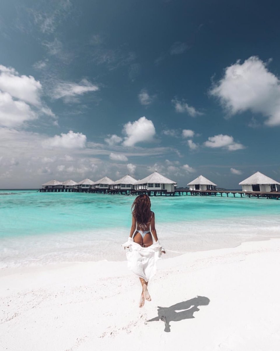 Лиа Мальдивес