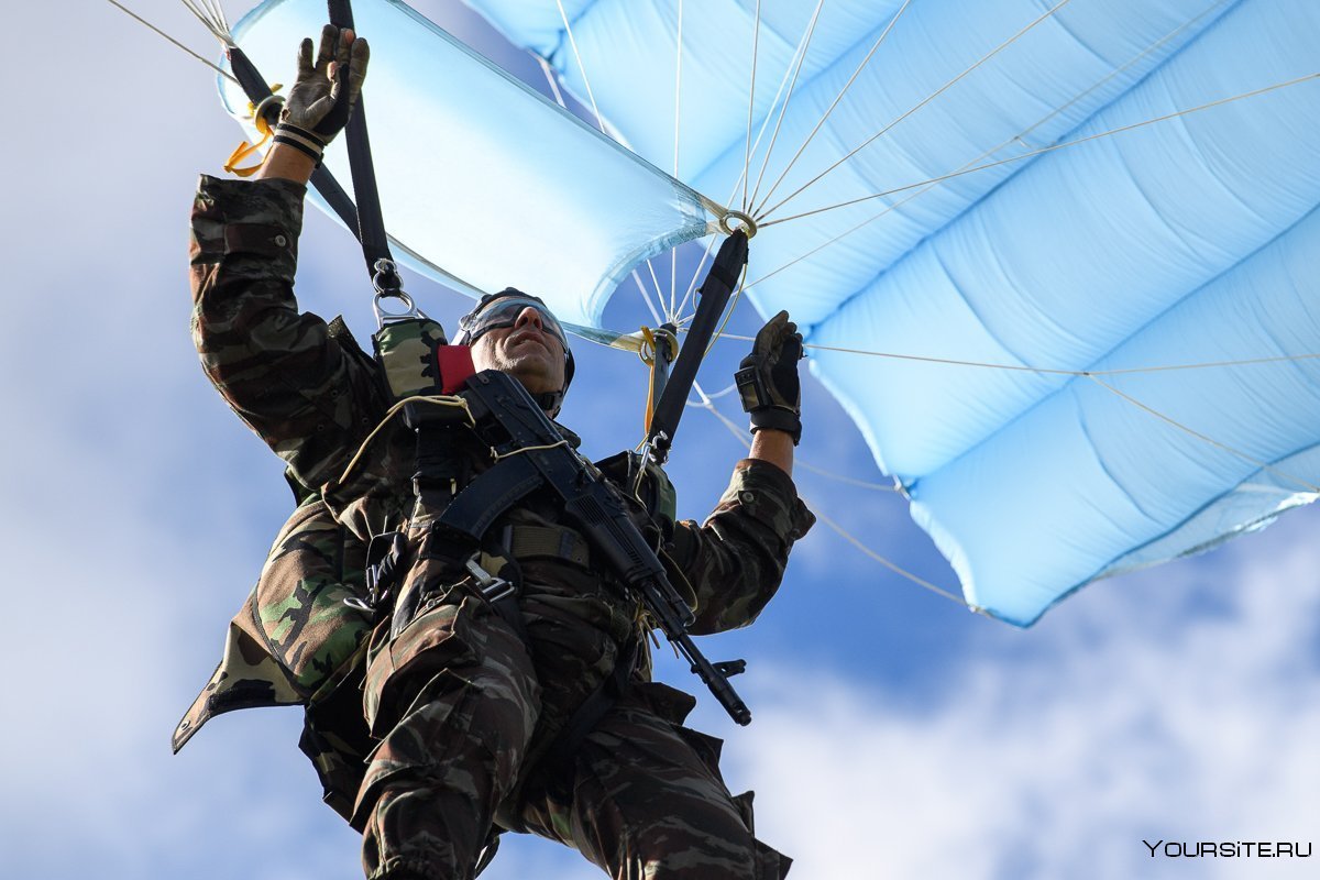 Баба на парашюте