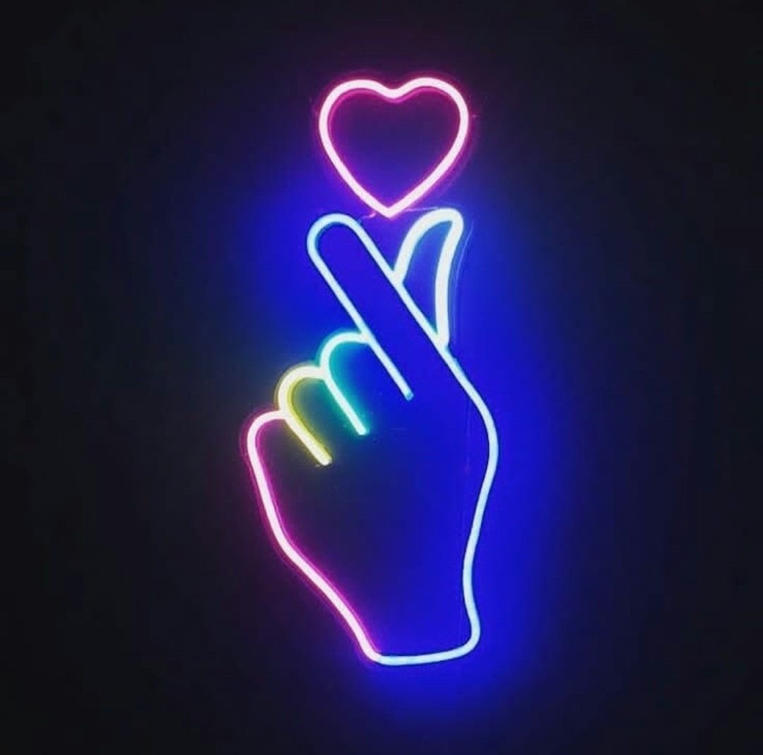 Неоновые пальцы