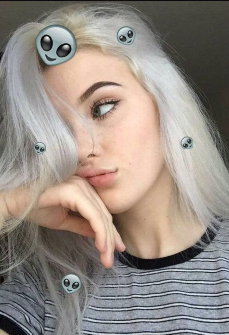 Ariana grande авка