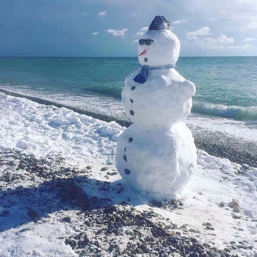 Фотосессия со снеговиком