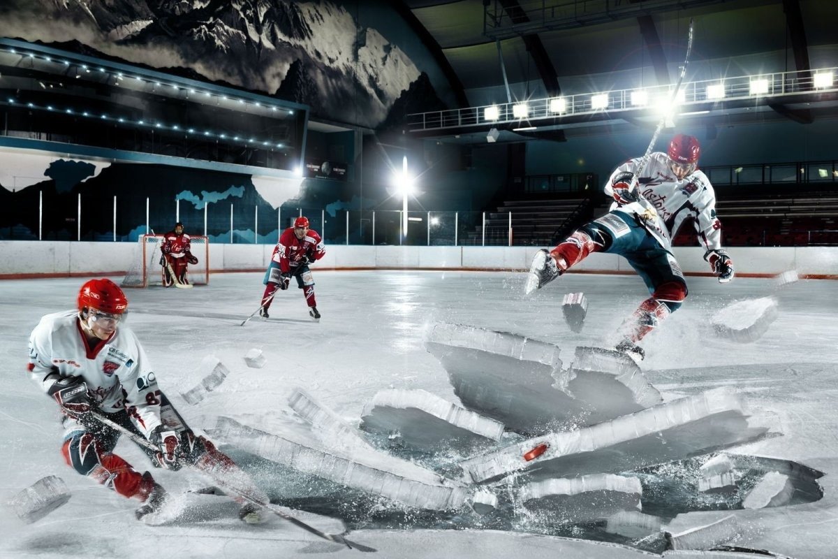 Хоккеист на льду