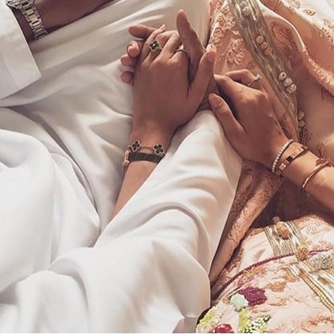 Руки влюбленных мусульманские