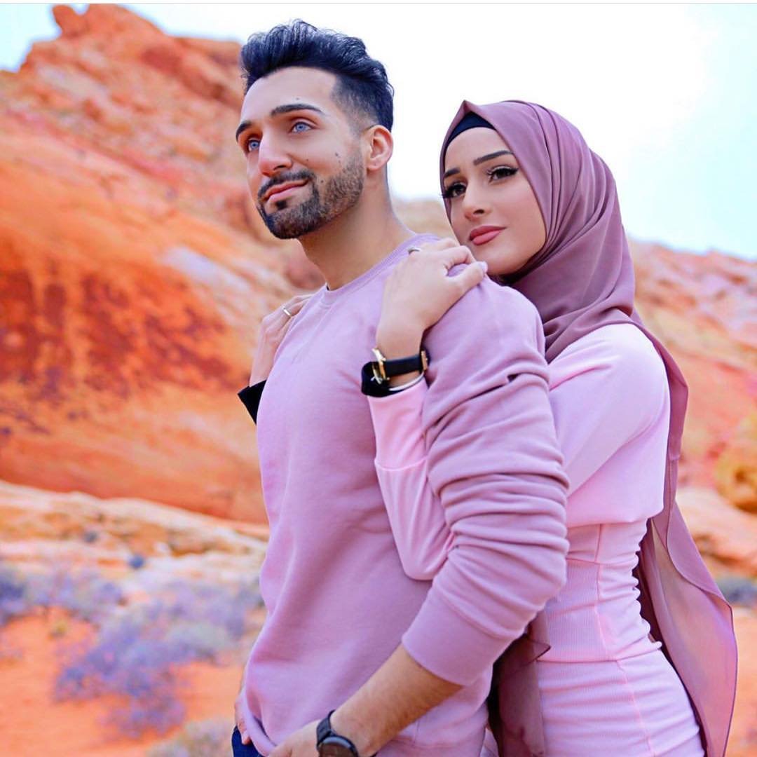 Мусульманские пары без лица