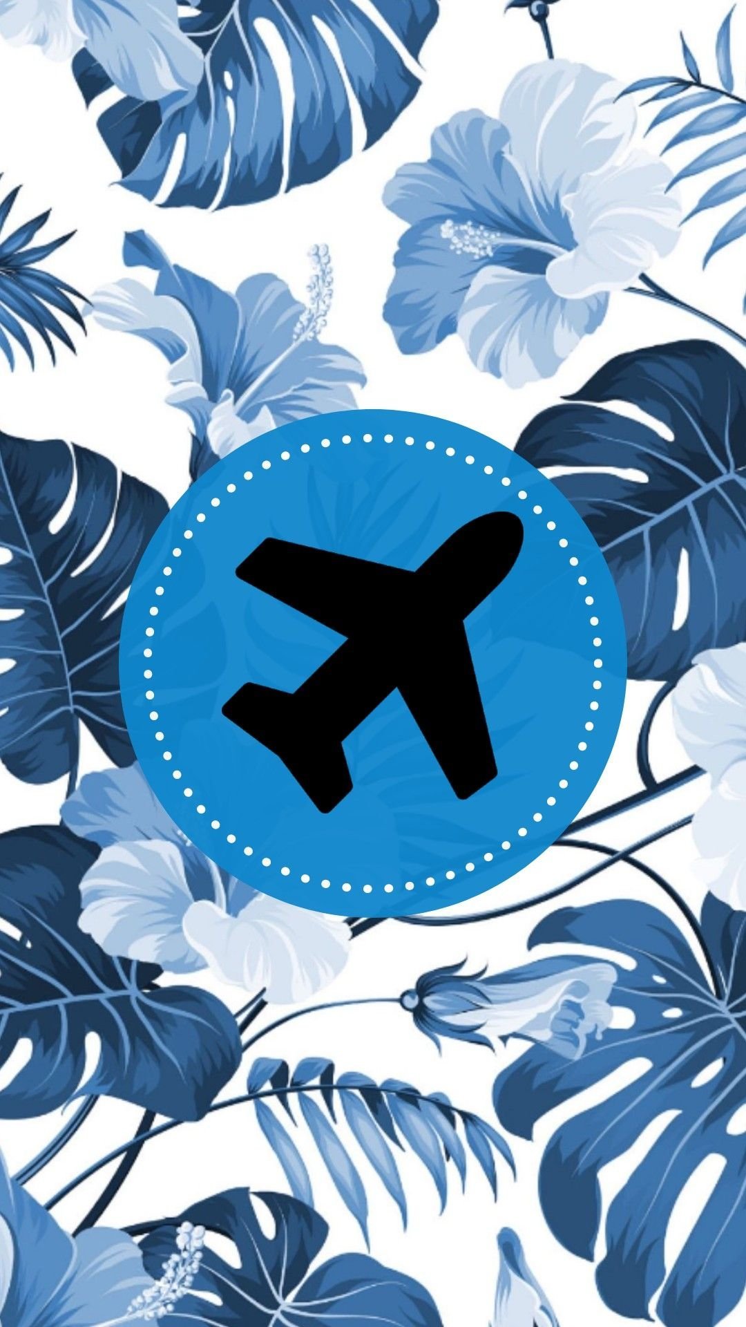 Блокнот на столе