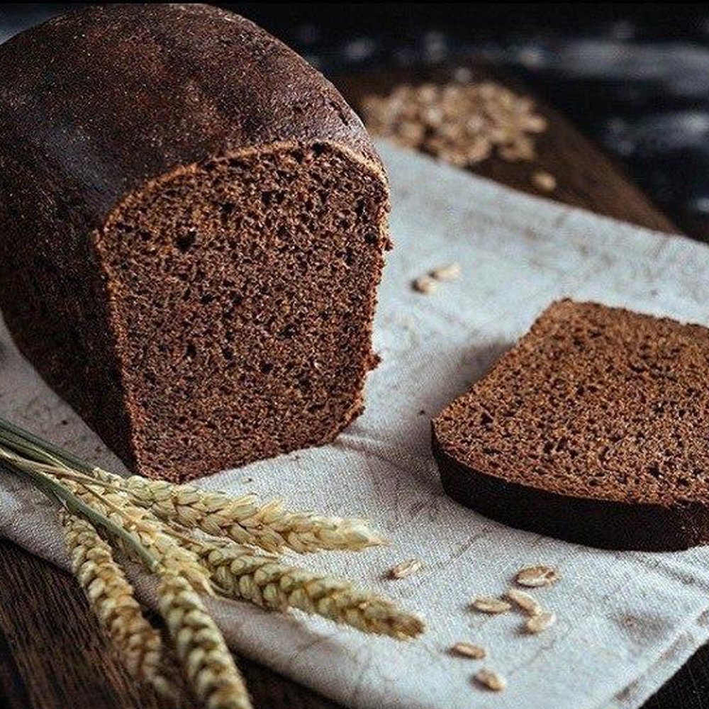 Черный ржаной хлеб