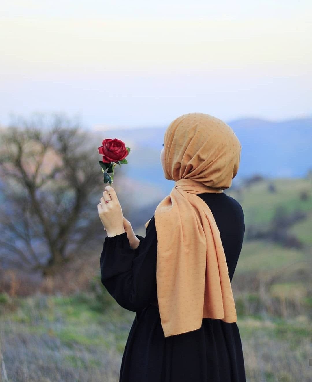 Муслим Хажар Амина