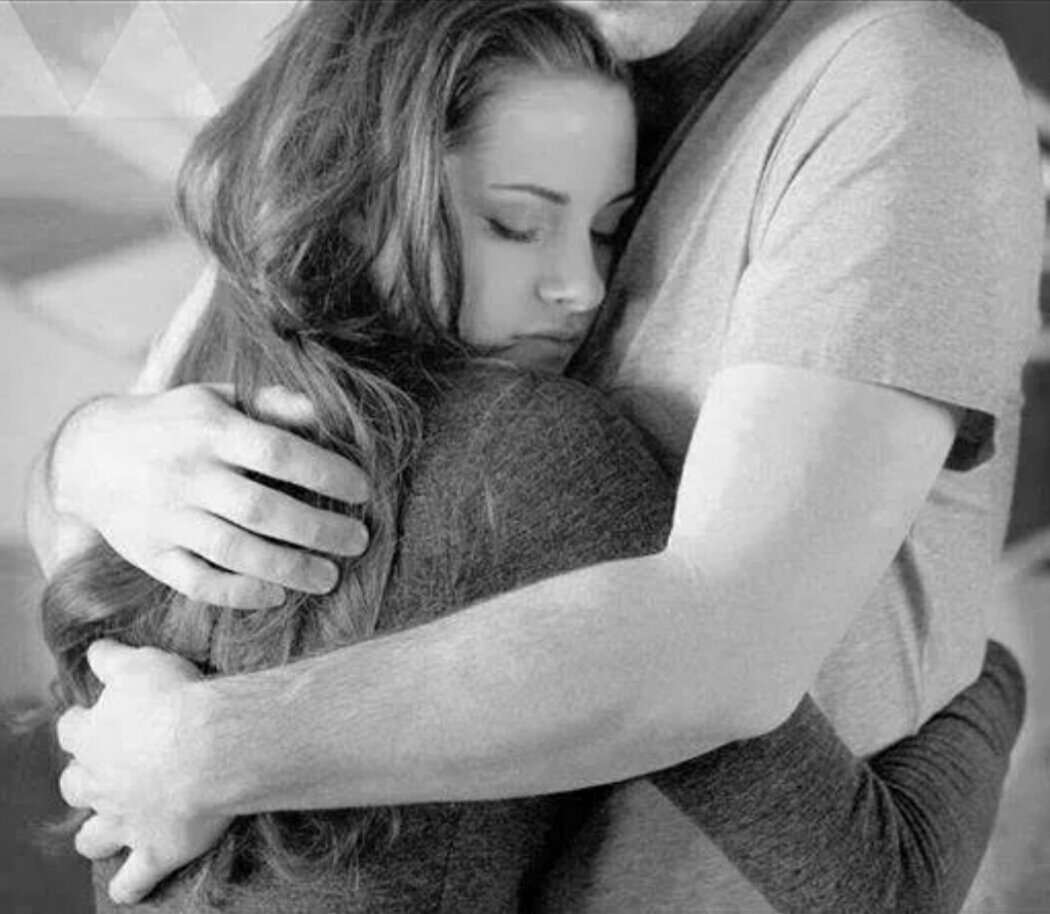 Объятия любимого