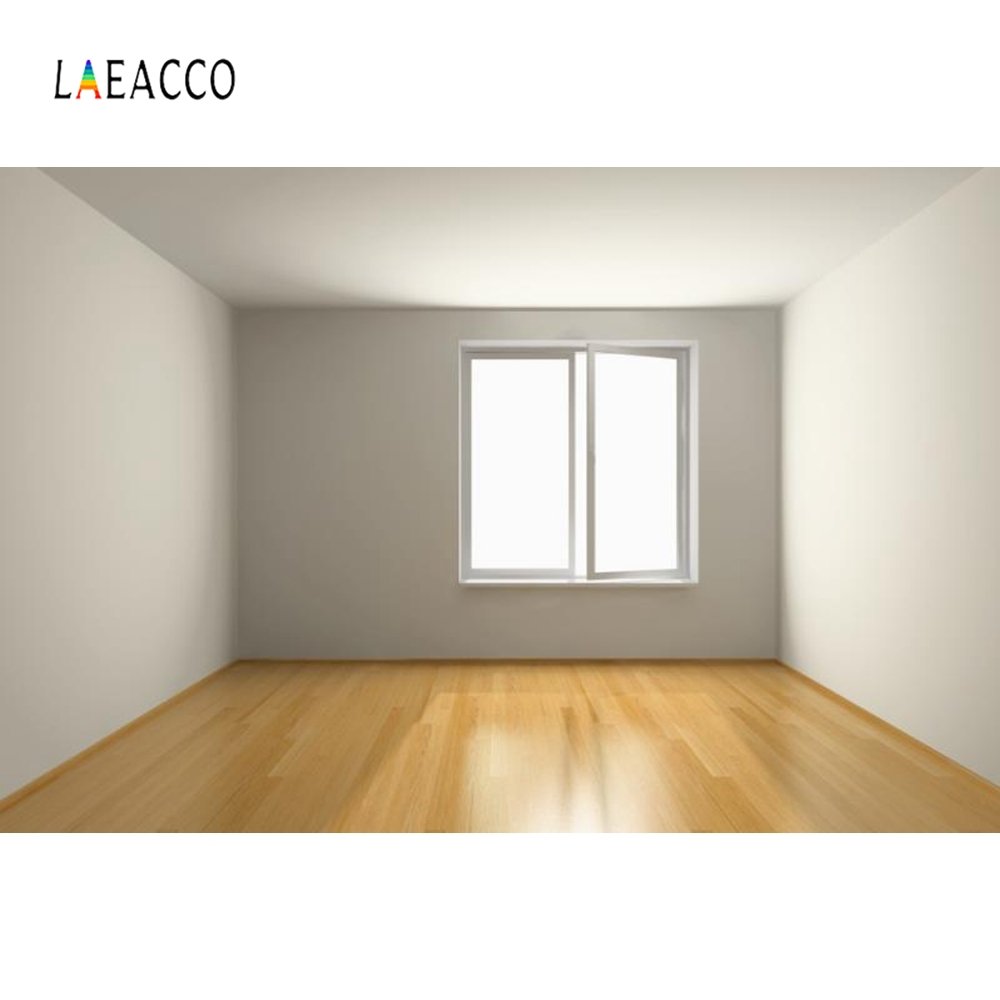 Пустая комната с окном