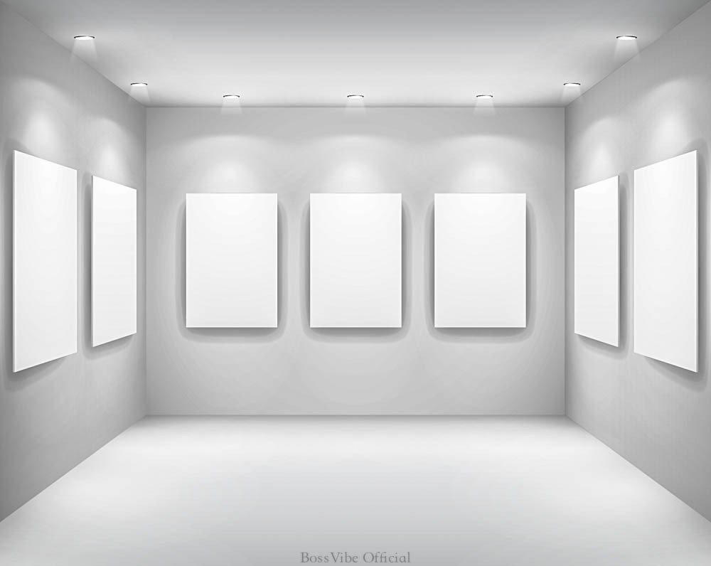 Пустая белая стена