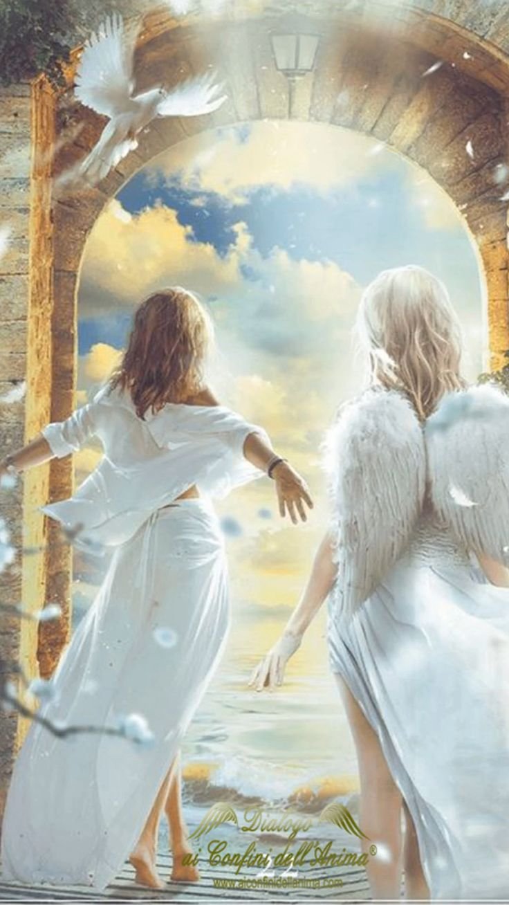 Ангел с крыльями