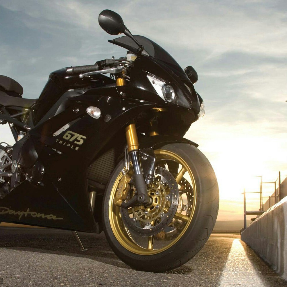 Человек в шлеме