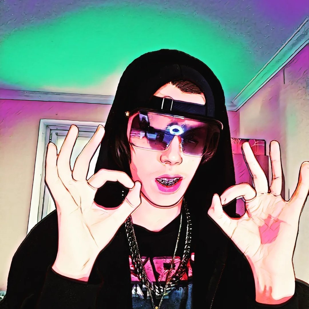 Смайлик клоуна для срисовки