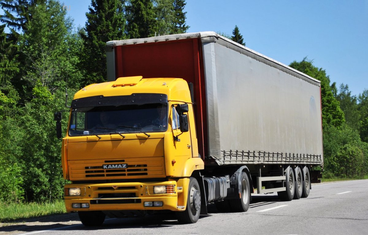 КАМАЗ тягач 5460м