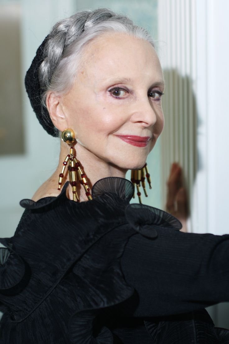 Джойс Карпати