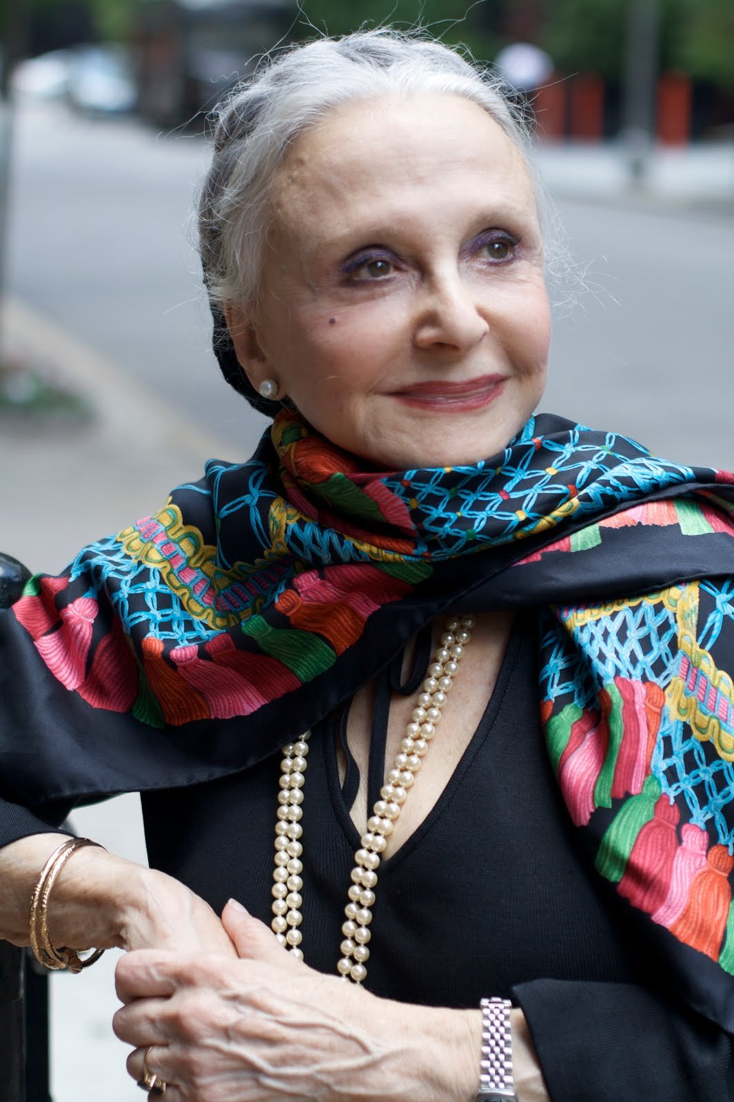 Джойс Карпати в молодости