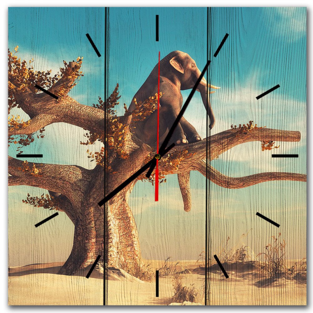 Слон на дереве картина