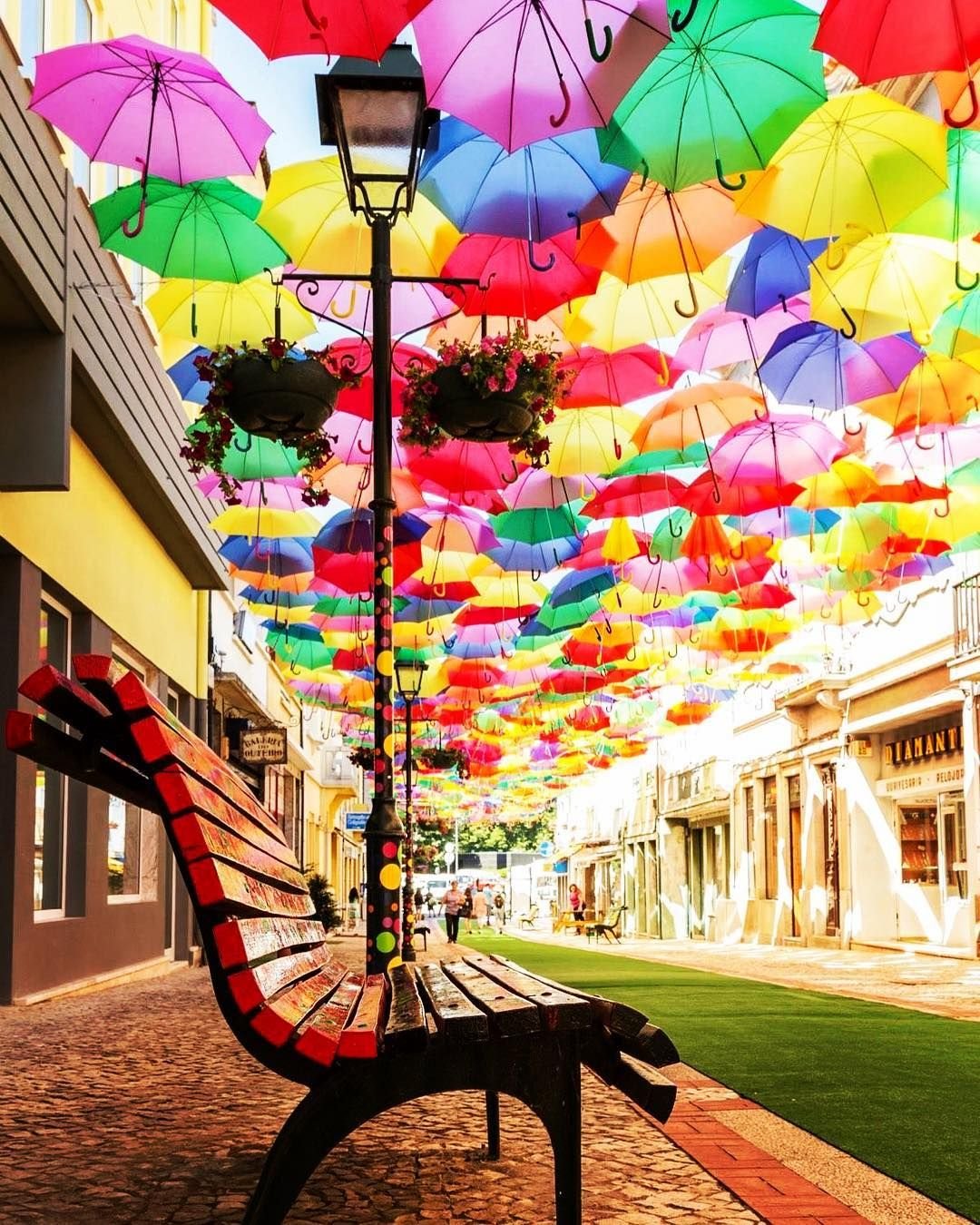 Авейро Португалия зонтики