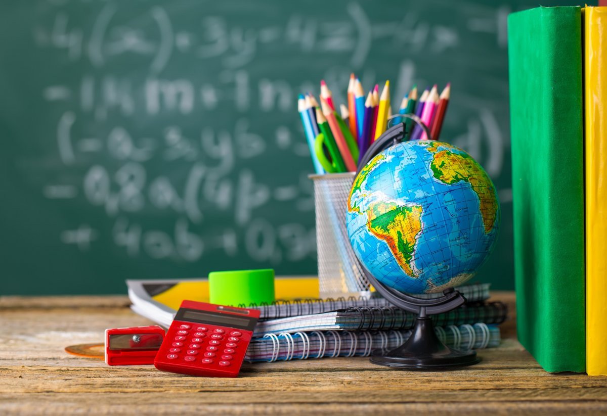 Школьная тематика