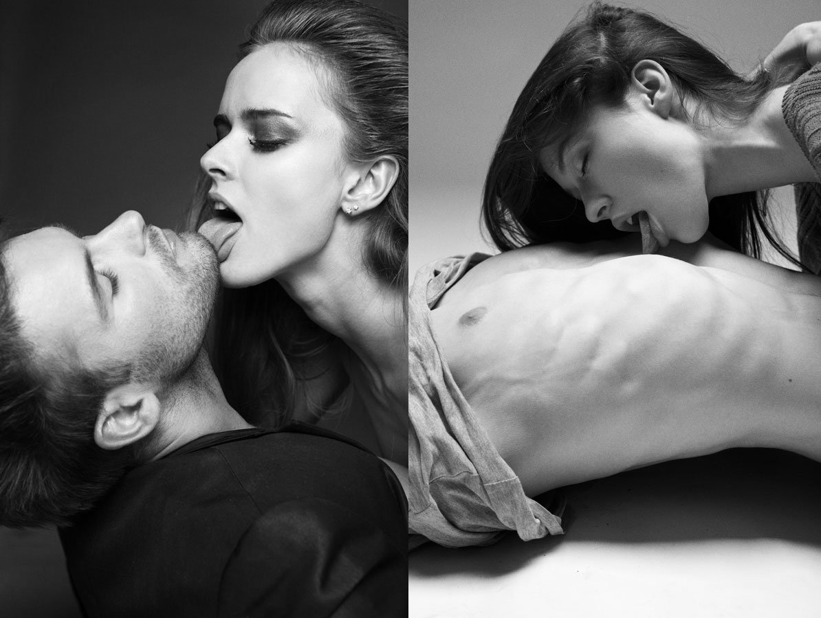 Красивый поцелуй в шею