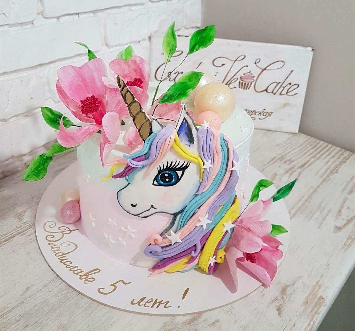 Тортик с единорогом