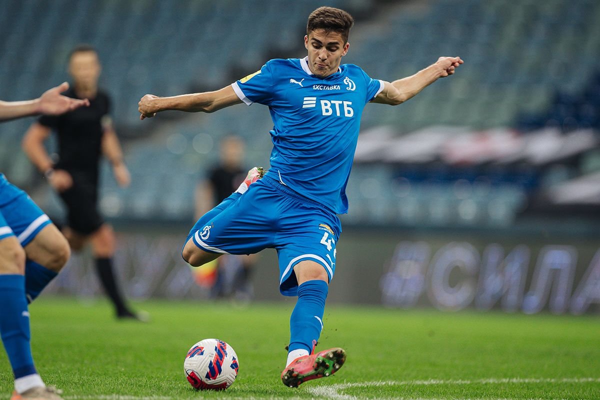 Динамо Москва футбольный клуб