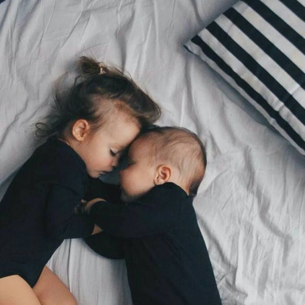 Фотосессия двоих детей