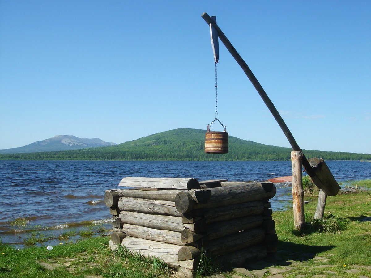 Журавец у колодца