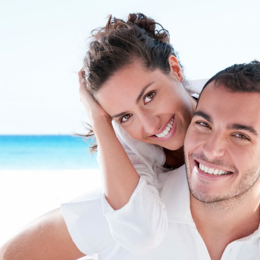 Здоровые мужчина и женщина