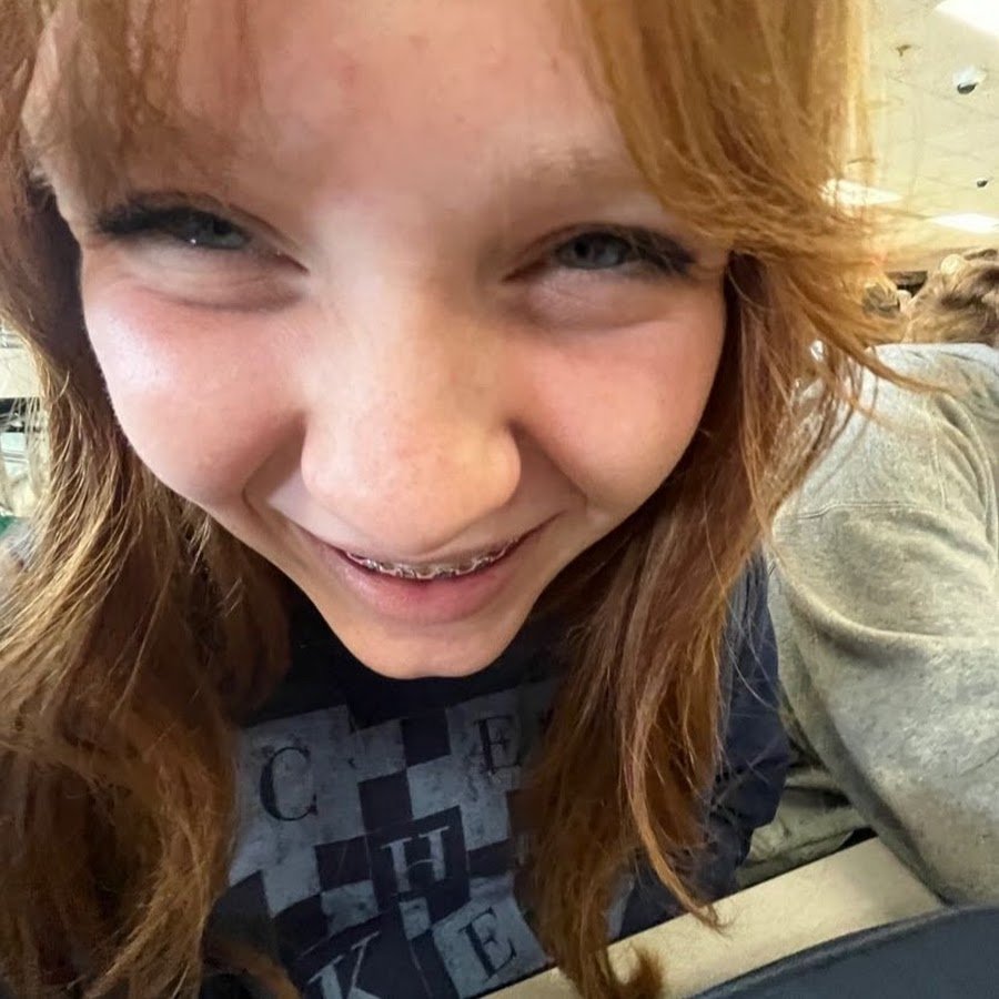 Банки соленых огурцов