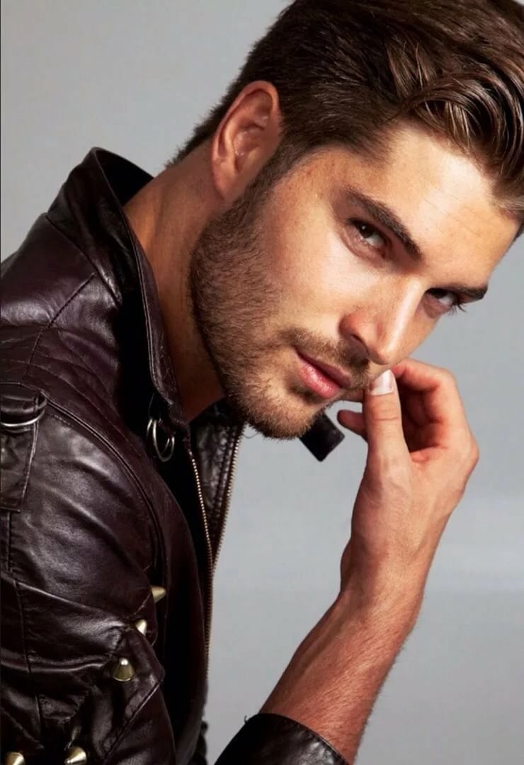 Nick Bateman брутал